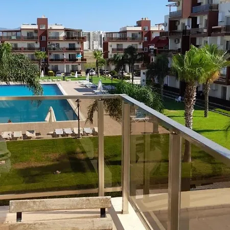 Apartament Mellroos Place Aqua 8 *