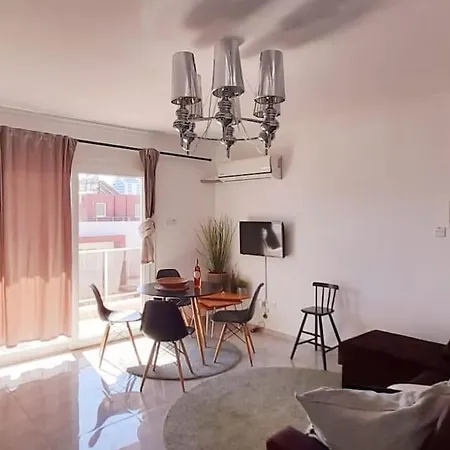 Apartment Mellroos Place Aqua 8 *