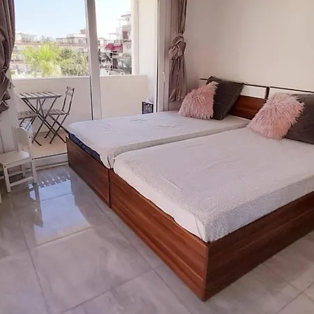Διαμέρισμα Mellroos Place Aqua 8
